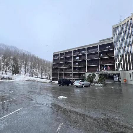 Il Cervino Sul Terrazzo بيريوِل تْشيرفينيا